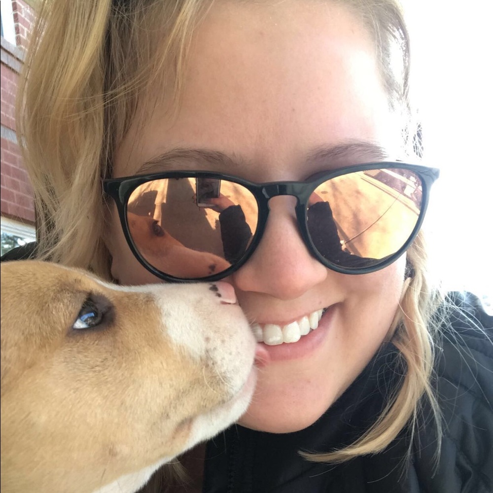 Meet your Posher, Megan